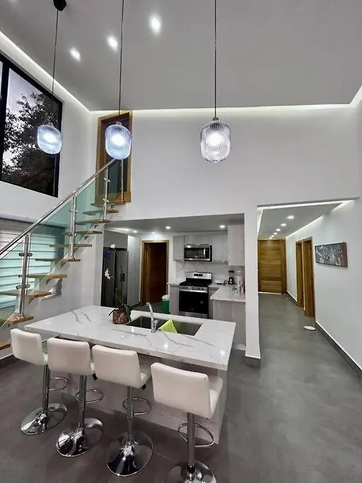 Beautiful Home And Pool Near Beach , Bbq Juan Dolio Metro Country Club 빌라